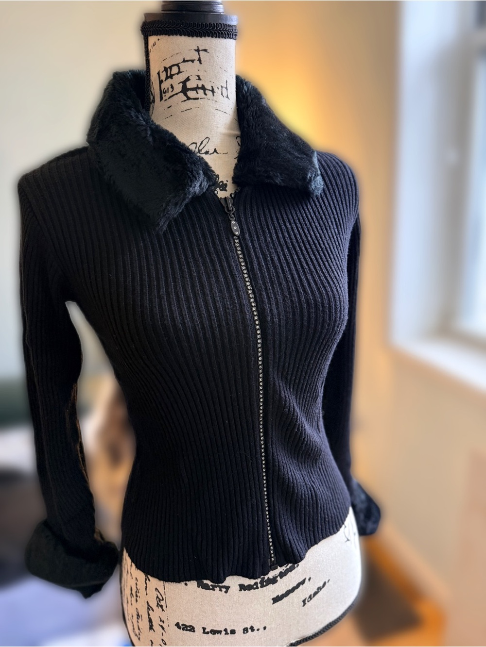 Cache Black Ribbed Zip-Up Jacket with Faux Fur Collar